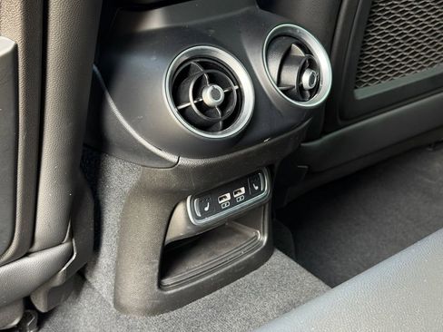 Used 2023 Alfa Romeo Stelvio Veloce image 30