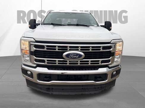 Used 2025 Ford F250 XLT w/ FX4 Off-Road Package AWD/4WD image 11