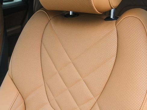 Used 2024 BMW X5 xDrive40i w/ Premium Package AWD/4WD image 22
