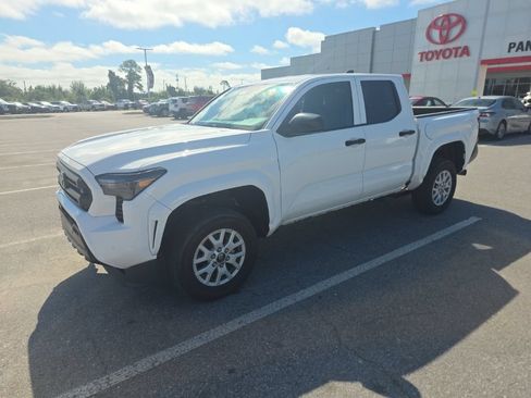 Used 2025 Toyota Tacoma SR w/ SR Upgrade Package RWD image 18