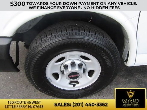 Used 2015 GMC Savana 2500 RWD 2500 155 image 11