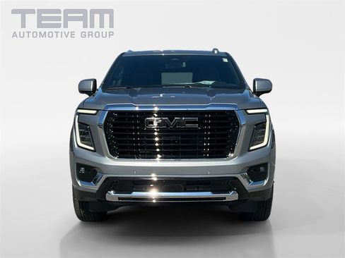New 2026 GMC Yukon XL Elevation image 2