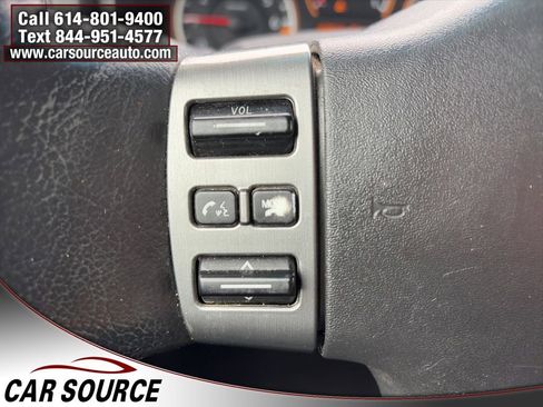 Used 2012 Nissan Titan SV w/ SV Value Truck Pkg image 12