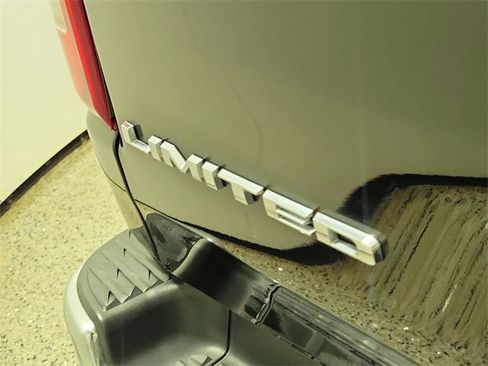 Used 2019 RAM 1500 Limited image 5