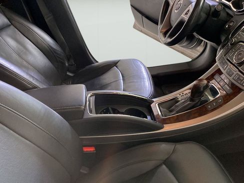 Used 2012 Buick LaCrosse Touring FWD image 50