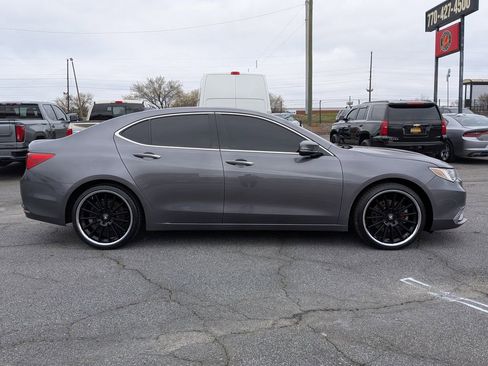 Used 2020 Acura TLX w/ Technology Package FWD image 4