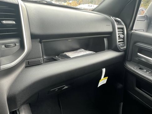 New 2026 RAM 2500 Big Horn AWD/4WD image 23