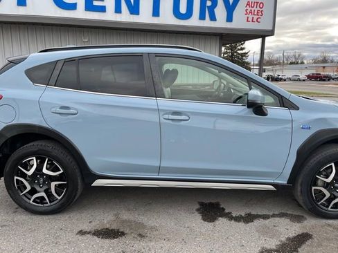 Used 2020 Subaru Crosstrek Hybrid w/ Moonroof Package w/Navigation image 13