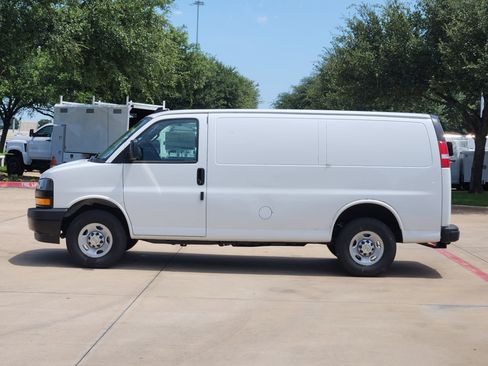 New 2024 Chevrolet Express 2500 w/ Driver Convenience Package image 11