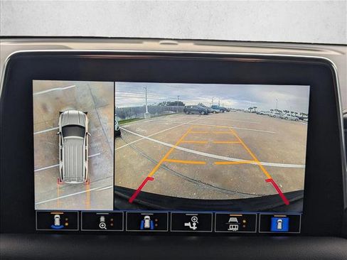 Used 2021 GMC Yukon AT4 w/ Rear Media and Nav Package image 12