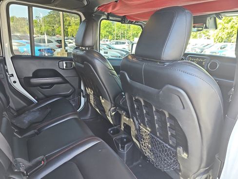 Used 2020 Jeep Gladiator Rubicon image 10