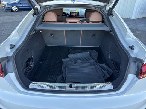 Used 2022 Audi A5 2.0T Premium Plus w/ Premium Plus image 8