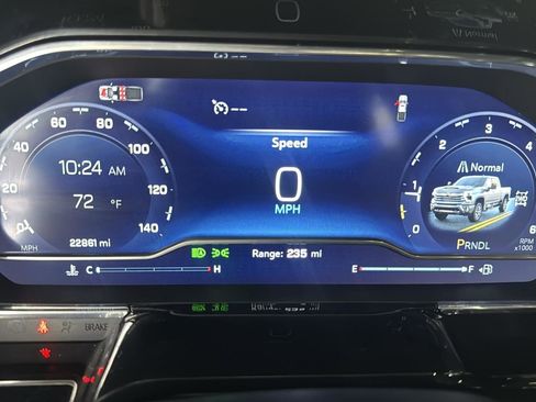 Used 2024 Chevrolet Silverado 2500 High Country w/ Z71 Off-Road Package image 15