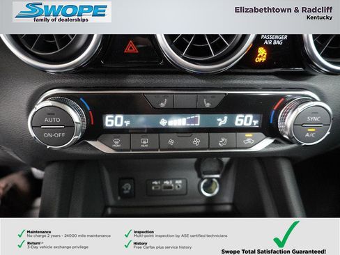 New 2025 Nissan Sentra SR w/ Midnight Edition image 18