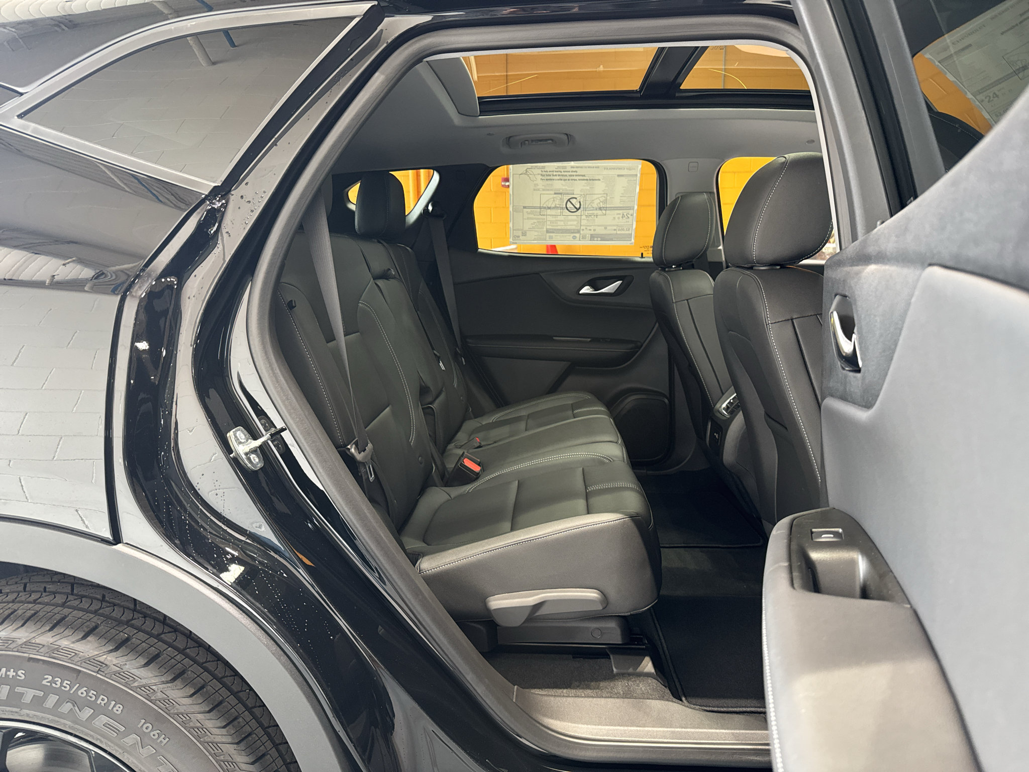 New 2026 Chevrolet Blazer LT w/ Midnight/Sport Edition AWD/4WD image 19