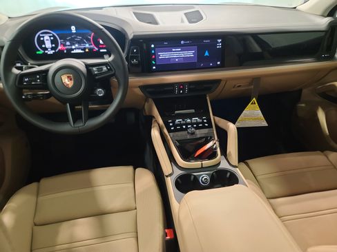 New 2026 Porsche Cayenne image 12