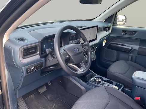 New 2025 Ford Maverick XL FWD image 6