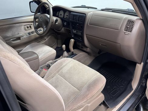 Used 2004 Toyota Tacoma 4x4 Double Cab image 11