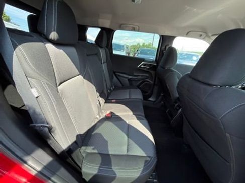 Used 2022 Mitsubishi Outlander ES AWD/4WD image 23