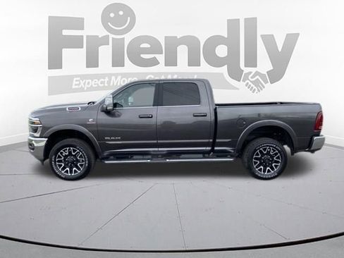 Used 2025 RAM 2500 Limited AWD/4WD image 8