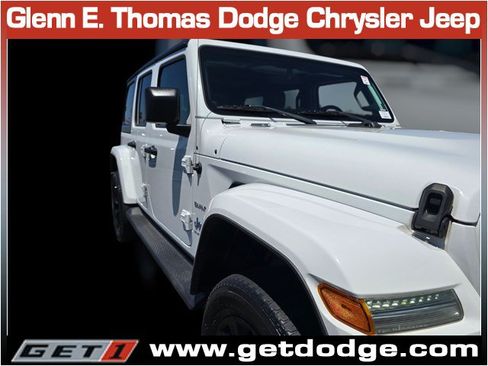 Used 2023 Jeep Wrangler Unlimited Sahara w/ Cold Weather Group AWD/4WD image 4