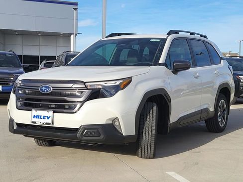 New 2026 Subaru Forester Premium image 2