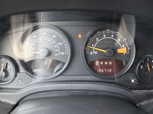 Used 2016 Jeep Patriot Sport image 8