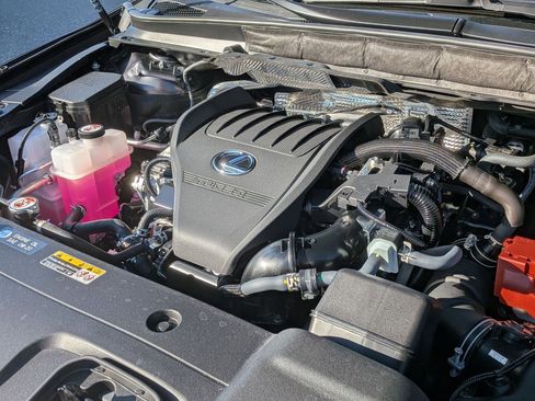 Used 2025 Lexus RX 350 Premium image 41