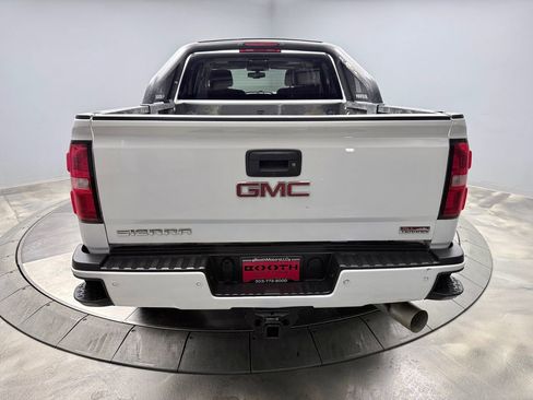 Used 2019 GMC Sierra 2500 SLT w/ All Terrain HD Package AWD/4WD image 6
