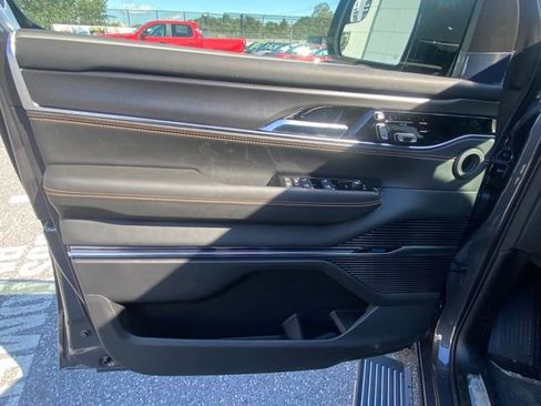 New 2023 Jeep Grand Wagoneer L Series III w/ Quick Order Packagew 28T image 13