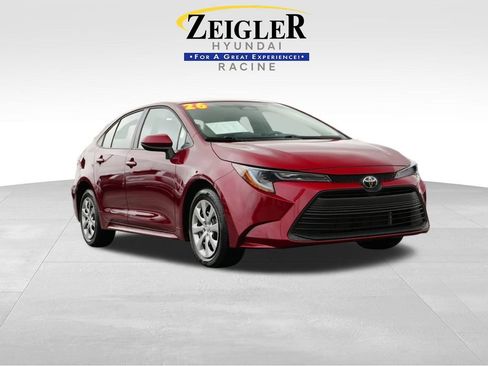 Used 2026 Toyota Corolla LE image 1