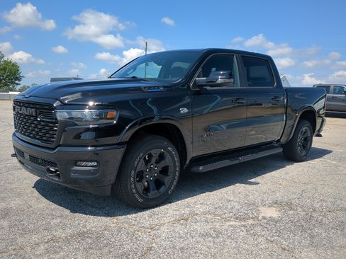 New 2026 RAM 1500 Big Horn AWD/4WD image 6