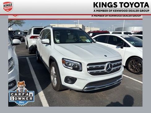 Used 2021 Mercedes-Benz GLB 250 4MATIC image 1