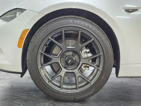 Used 2022 MAZDA MX-5 Miata Grand Touring image 23