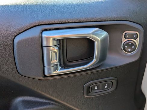 New 2026 Jeep Gladiator Rubicon w/ Steel Bumper Group image 8