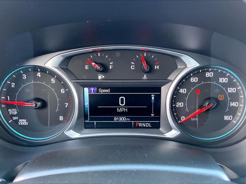 Used 2017 Chevrolet Malibu LT w/ Leather Package FWD image 25