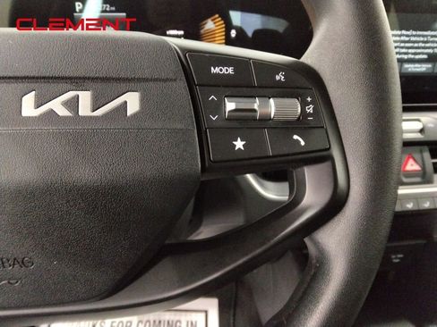 Used 2025 Kia K4 FWD image 15