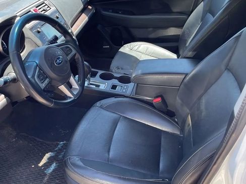 Used 2016 Subaru Outback 2.5i Limited AWD/4WD image 24