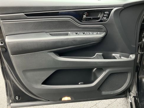 Certified 2024 Honda Odyssey Touring image 14