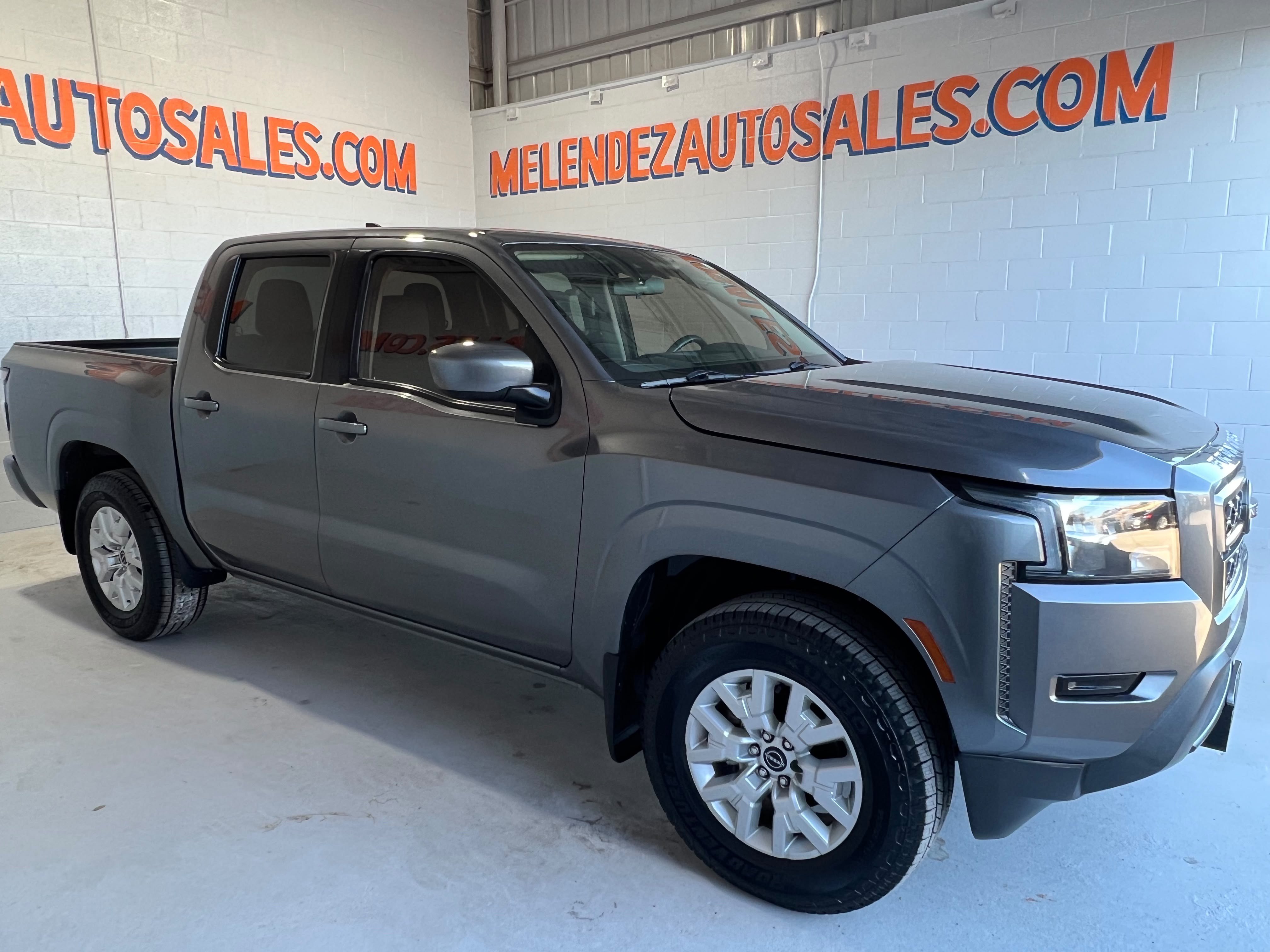 Used 2023 Nissan Frontier SV w/ Tow Package RWD image 8