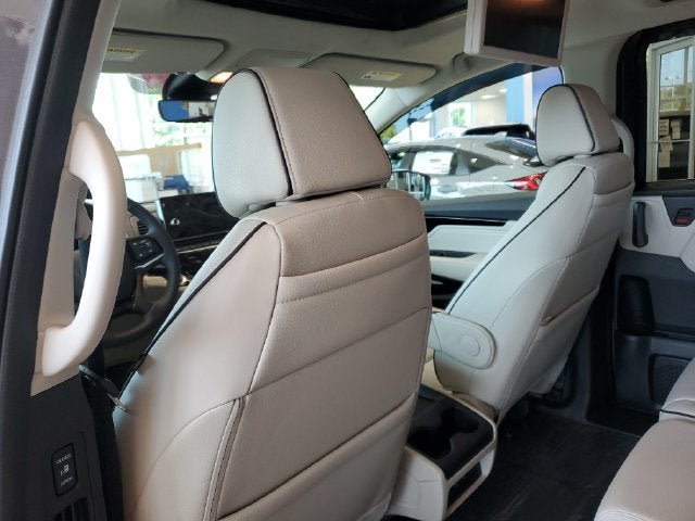 New 2027 Honda Odyssey Touring image 13