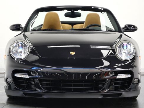 Used 2008 Porsche 911 Turbo AWD/4WD image 4