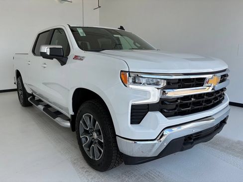 New 2026 Chevrolet Silverado 1500 LT AWD/4WD image 14