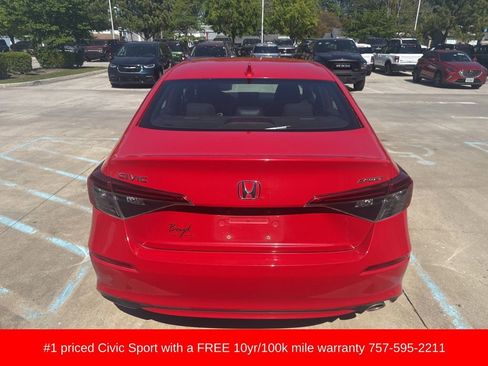 Used 2023 Honda Civic Sport image 5