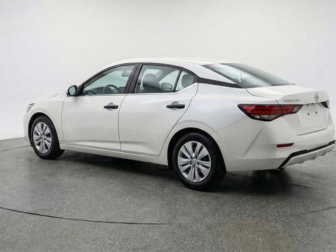 Used 2025 Nissan Sentra S FWD image 6