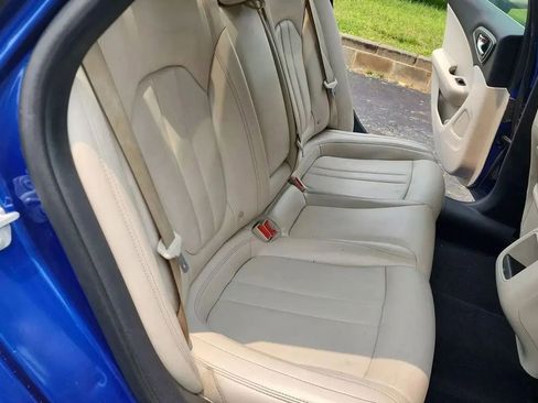 Used 2017 Chrysler 200 Limited Platinum FWD image 20