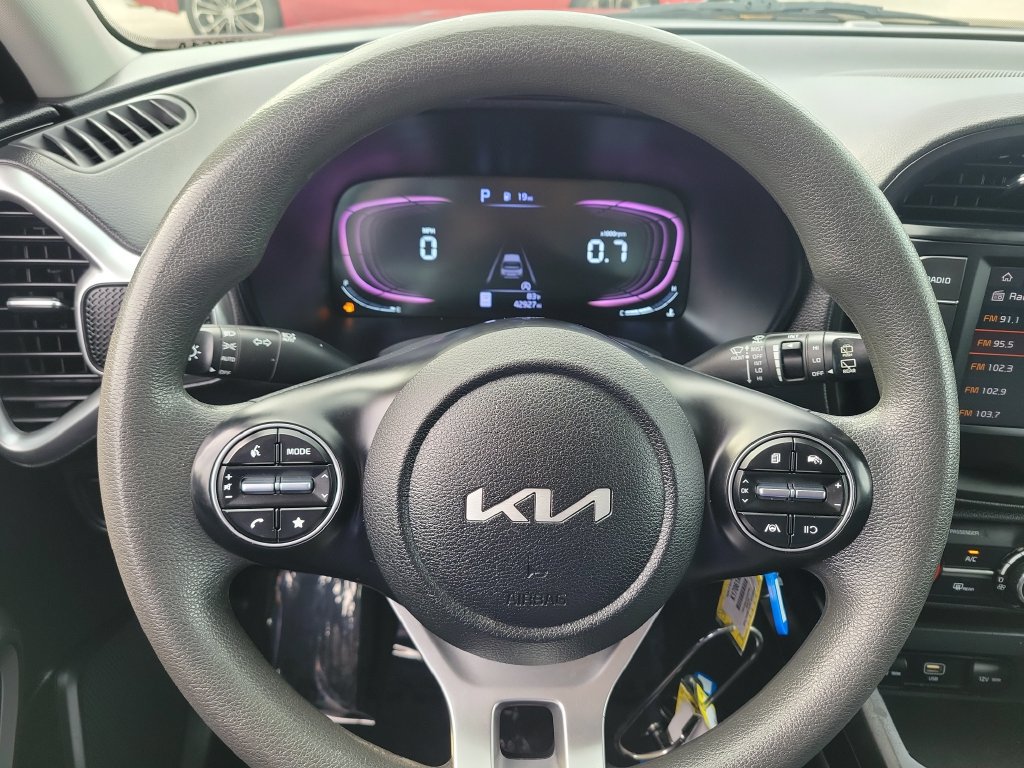 Certified 2024 Kia Soul LX w/ Option Group 015 FWD image 8