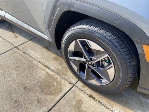 Used 2025 Hyundai Tucson SEL FWD image 32
