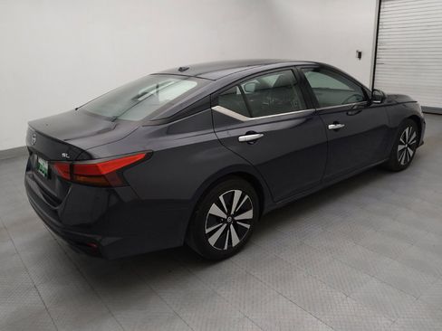 Used 2019 Nissan Altima 2.5 SL FWD image 10