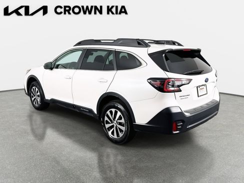 Used 2022 Subaru Outback Premium image 8